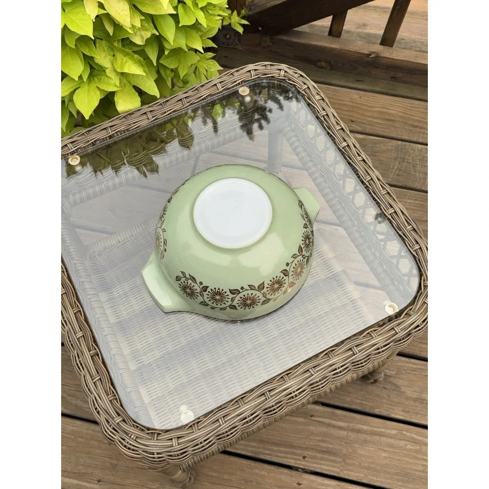 Pyrex product vintage